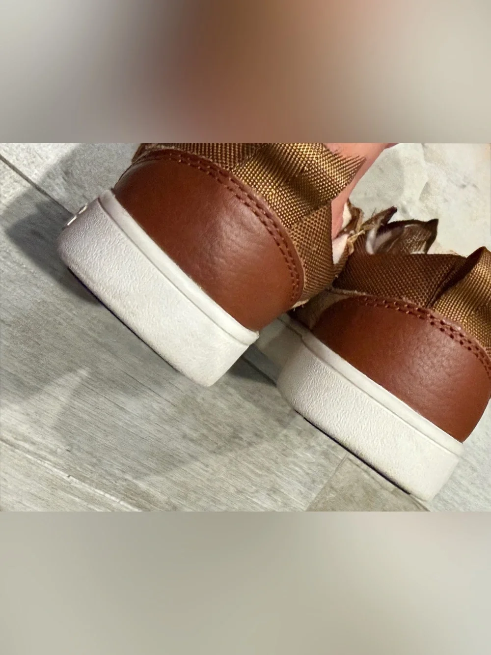 UGG Kids' Brown Suede & Leather Velcro Sneakers size 11 toddler like new